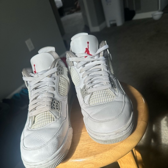 Retro Jordans - Picture 7 of 16